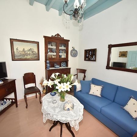 Traditional House By The Sea Mandraki  Exterior photo