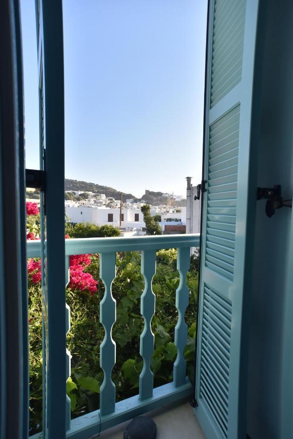 Traditional House By The Sea Mandraki  Exterior photo